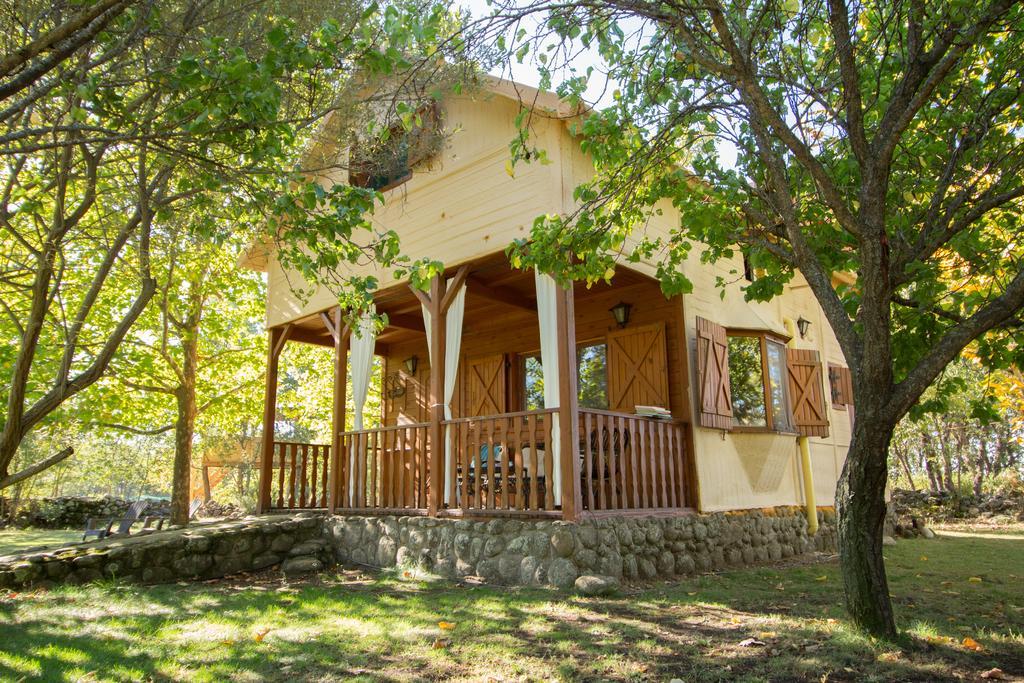 El Paso De Las Cigueenas Villa Candeleda Exterior photo